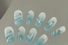 171+ mẫu móng tay màu xanh ngọc trendy cho nàng cá tính