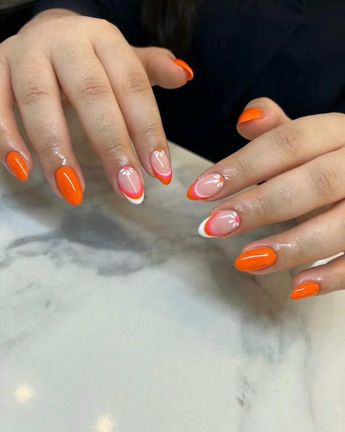 mẫu móng ngắn sơn màu cam