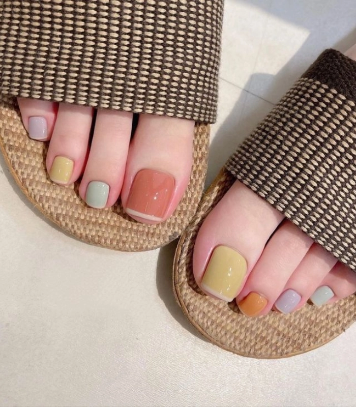 mẫu nail chân sơn màu trơn xinh nhất