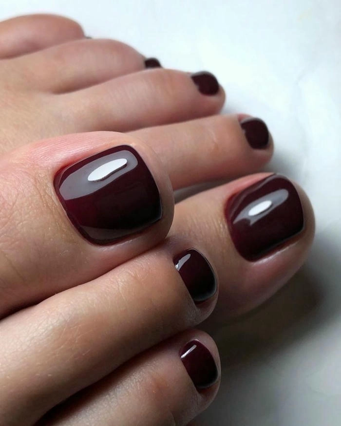 mẫu nail chân sơn trơn trắng da