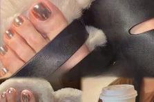 140+ mẫu nail chân tráng gương xinh xẻo, lấp lánh cho nàng