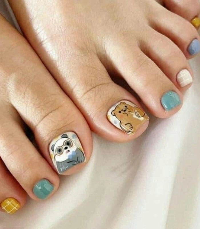 mẫu nail chân vẽ gấu tuyệt đẹp