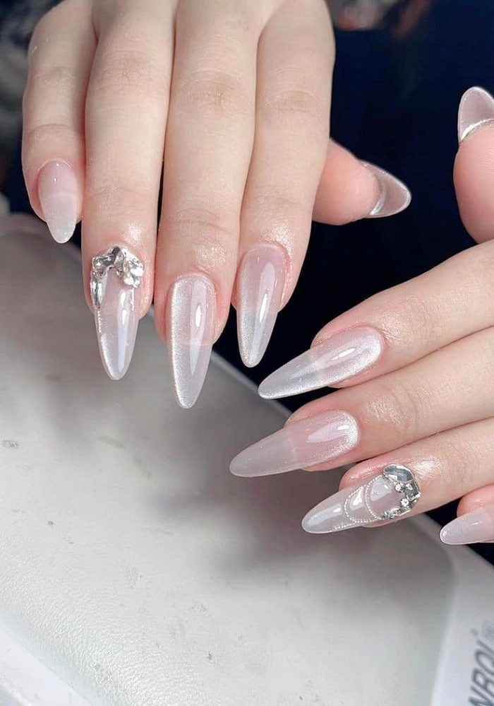 mẫu nail cho móng dài