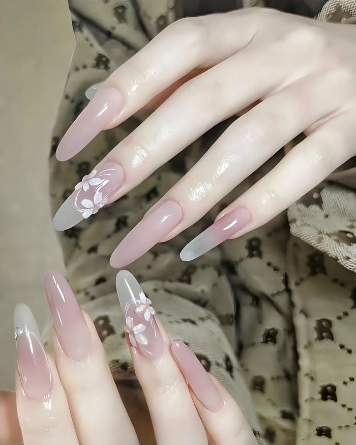 mẫu nail cho móng tay dài dịu dàng