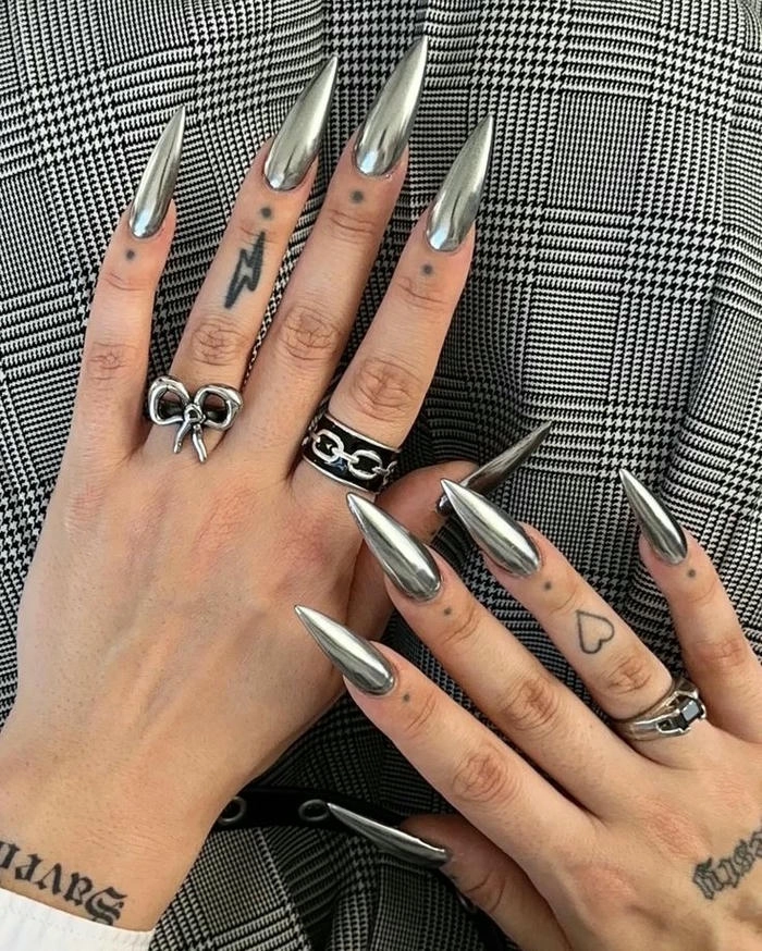 mẫu nail dài tráng gương