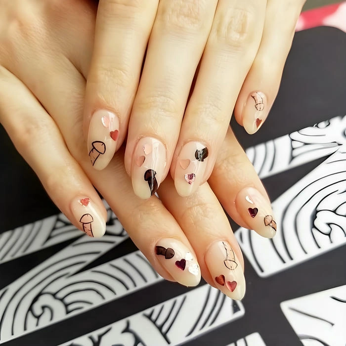 mẫu nail hình ciu nhẹ nhàng