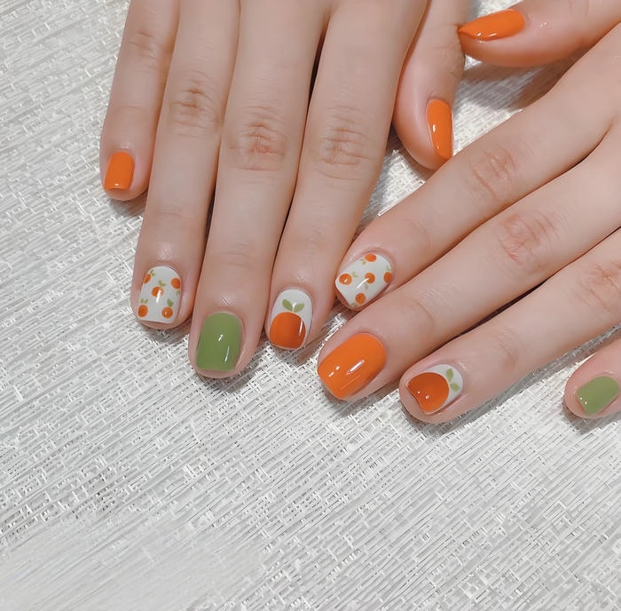 mẫu nail màu cam cute