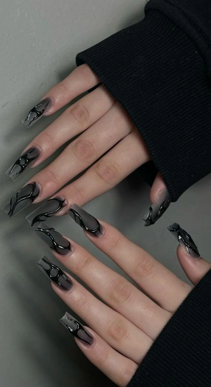 mẫu nail màu xám cá tính