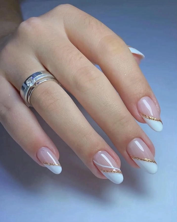 mẫu nail sơn đầu móng độc đáo