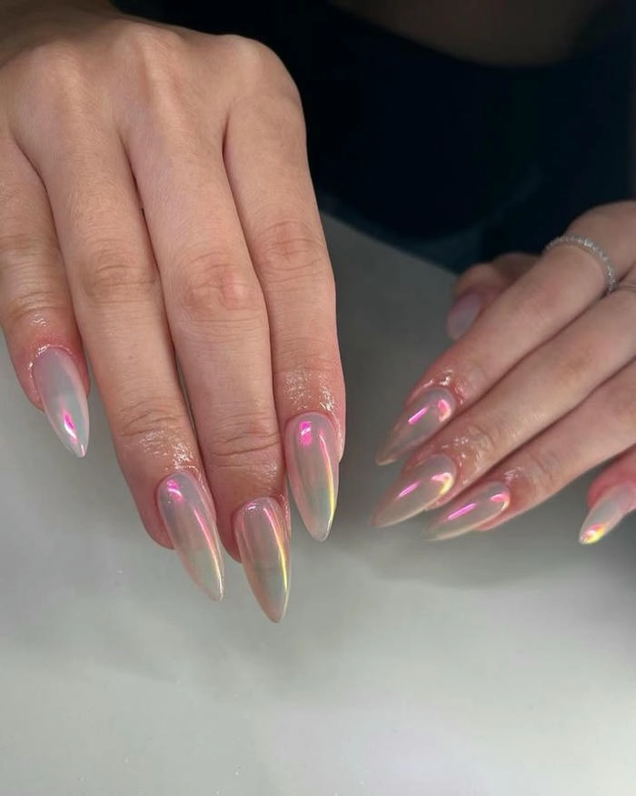 mẫu nail tráng gương ngọc trai đẹp