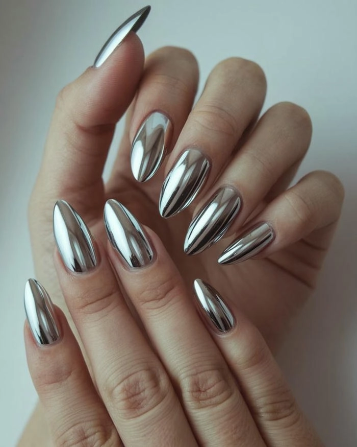 mẫu nail tráng gương trơn