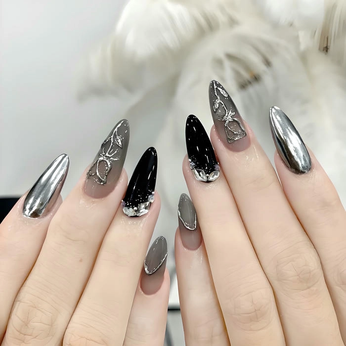 mẫu nail tròn nhọn cá tính