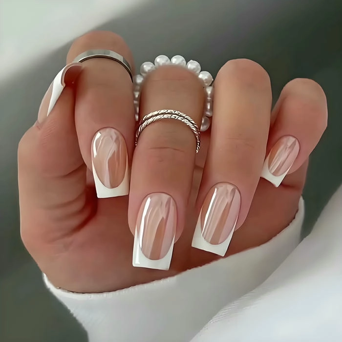 mẫu nail vuông tráng gương đẹp