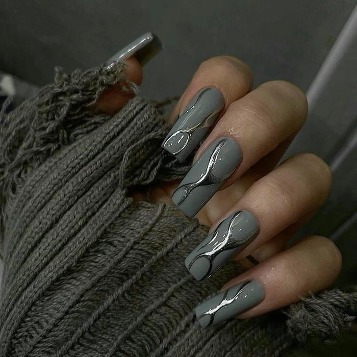 mẫu nail xám cá tính