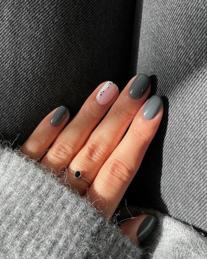 mẫu nail xám đơn giản