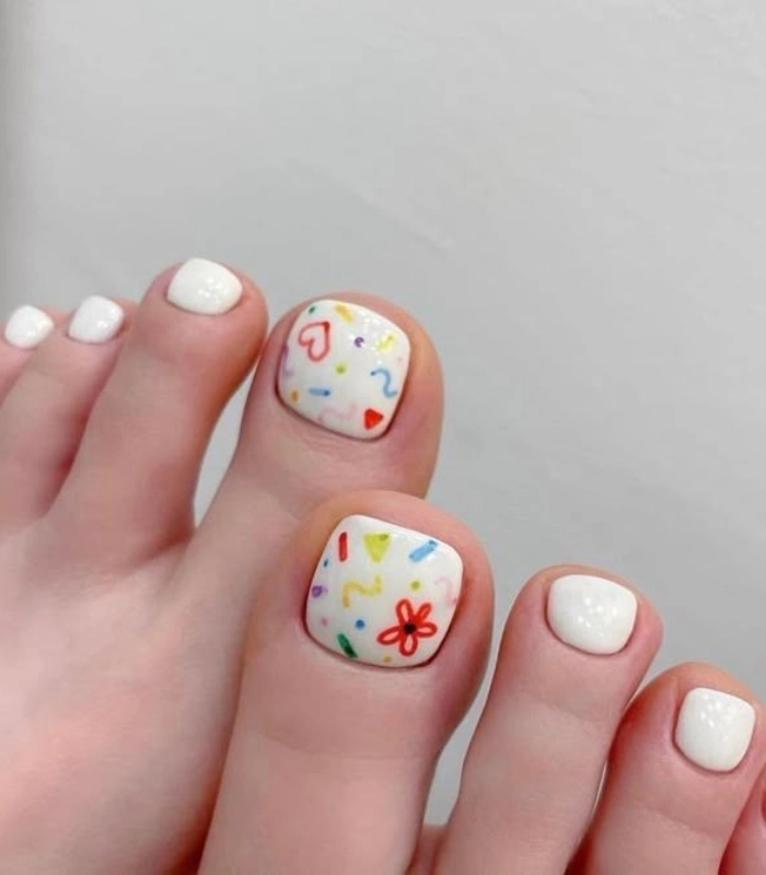nail chân cute màu trắng