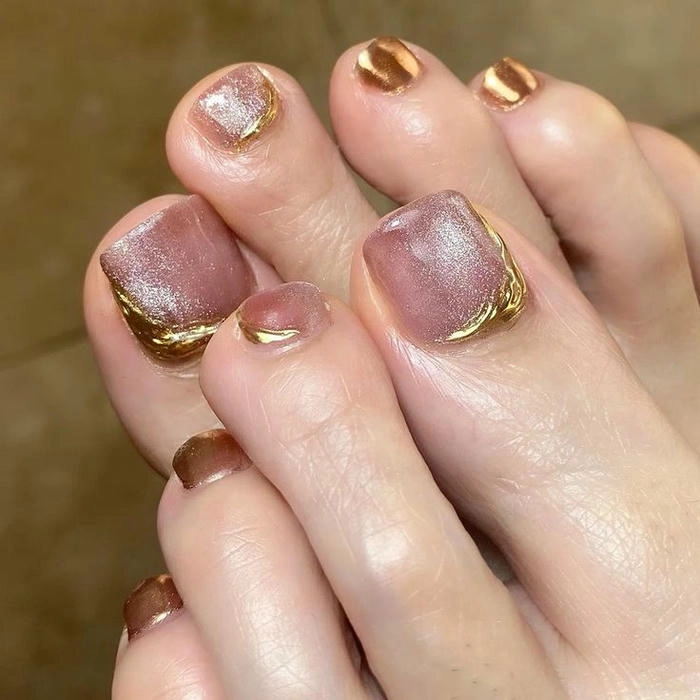 nail chân mắt mèo màu hồng