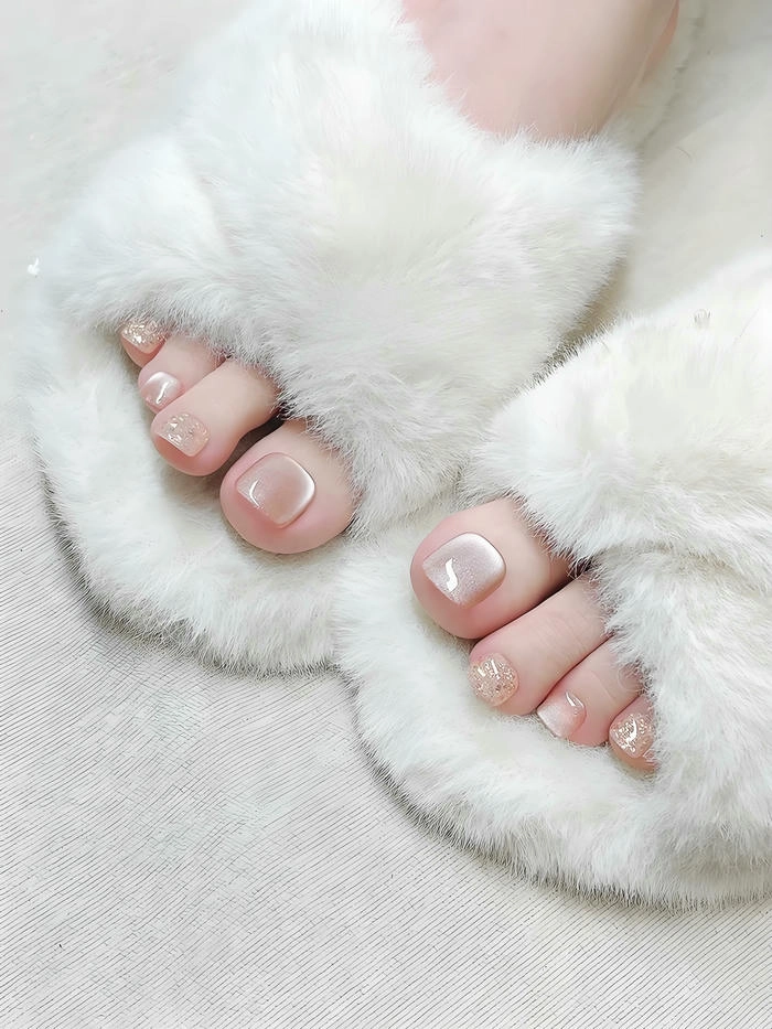 nail chân mắt mèo nhẹ nhàng