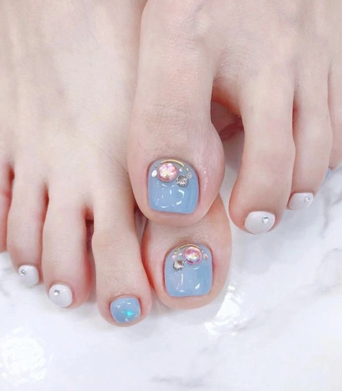 nail chân màu xanh dương nhạt xinh nhất