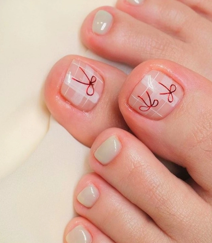 nail chân nhẹ nhàng