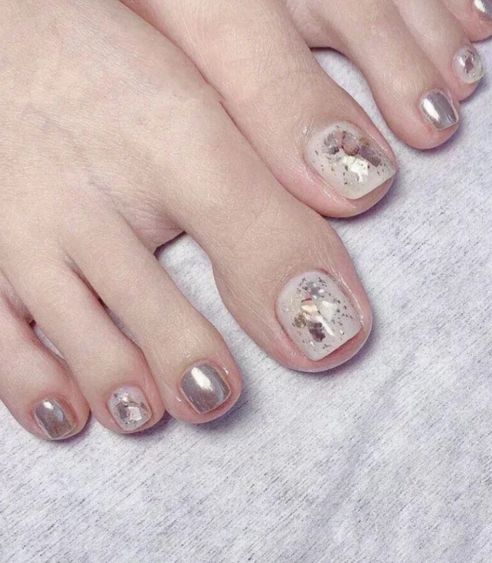 nail chân tráng gương