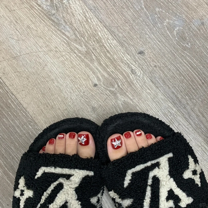 nail giáng sinh