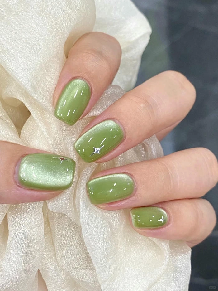 nail mắt mèo xanh lá