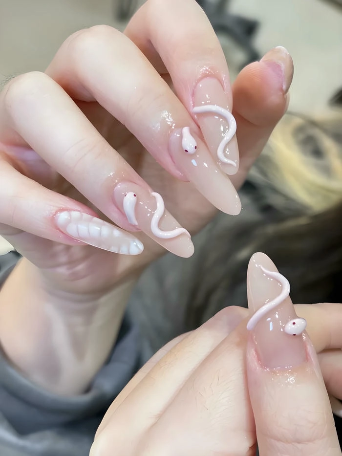 nail rắn đẹp cute