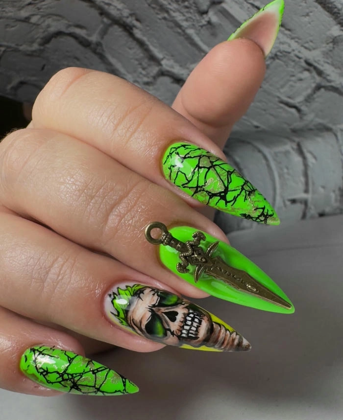 nail tay độc lạ màu xanh