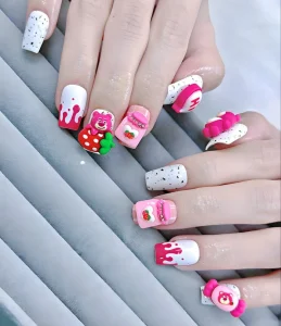 nail tay hình gấu dâu