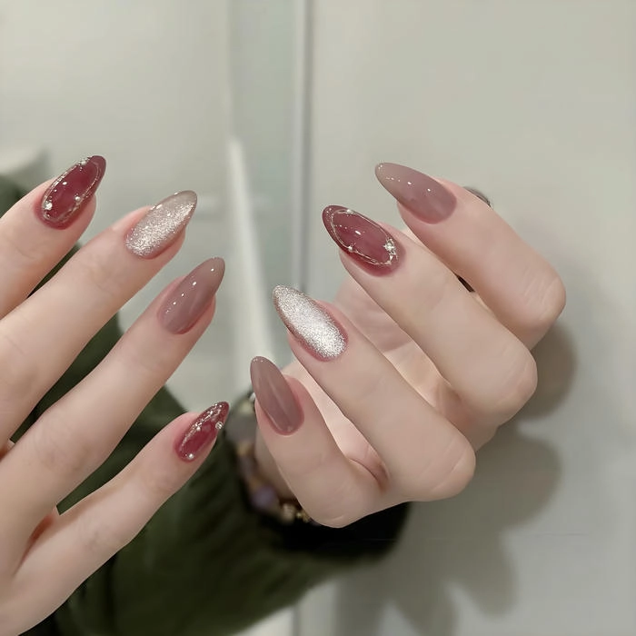 nail tay xinh màu lạ