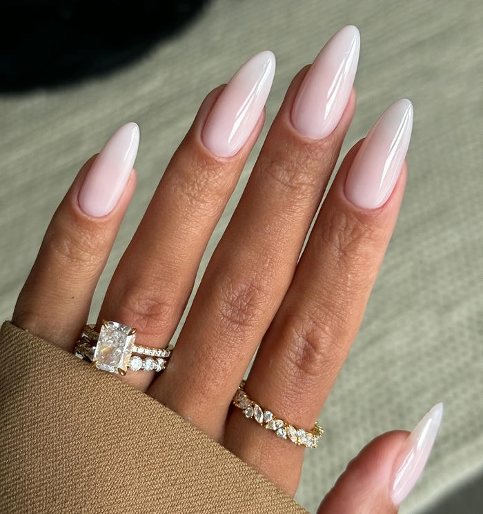 nail tròn nhọn đơn giản nhẹ nhàng