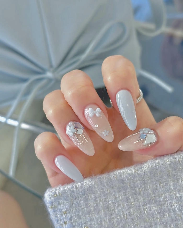 nail tròn nhọn gắn nơ