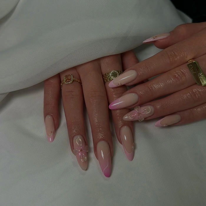 nail tròn nhọn màu hồng nhẹ nhàng