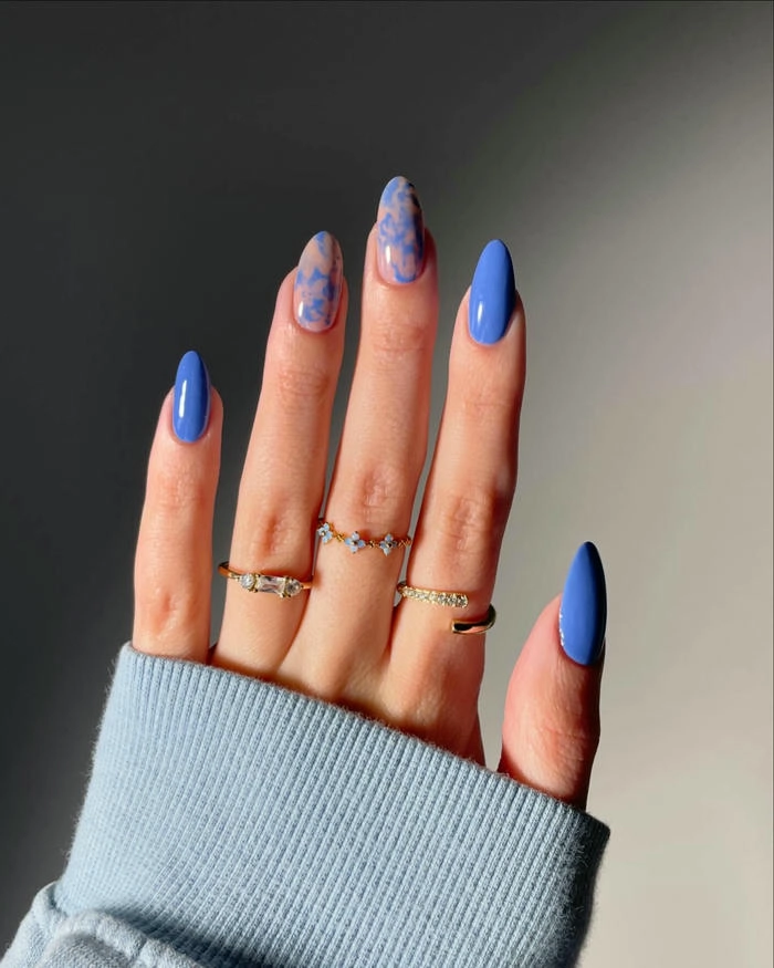 nail tròn nhọn màu xanh
