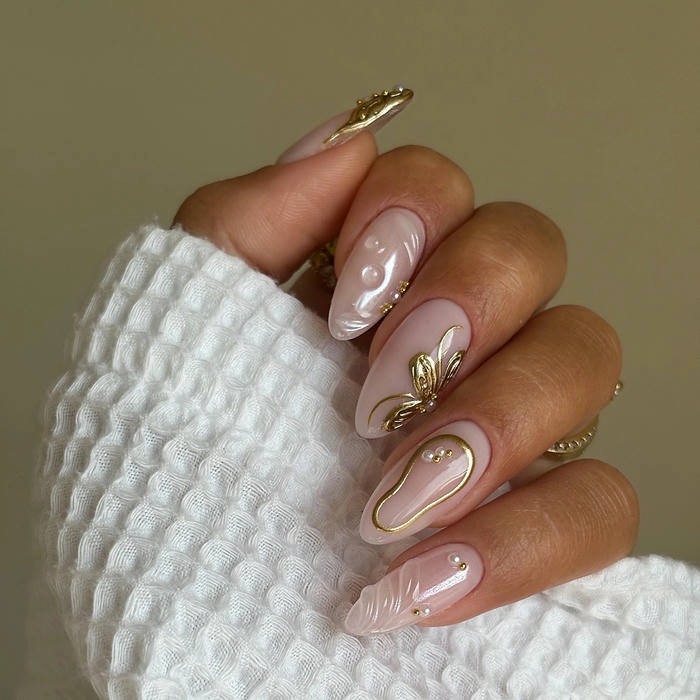 nail tròn nhọn tiểu thư