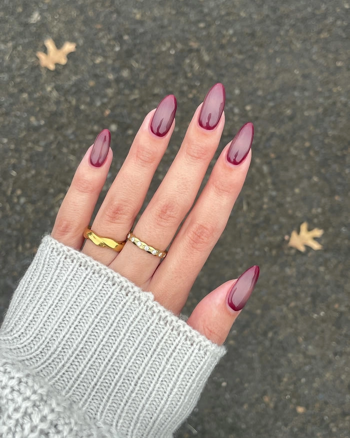 nail tròn nhọn