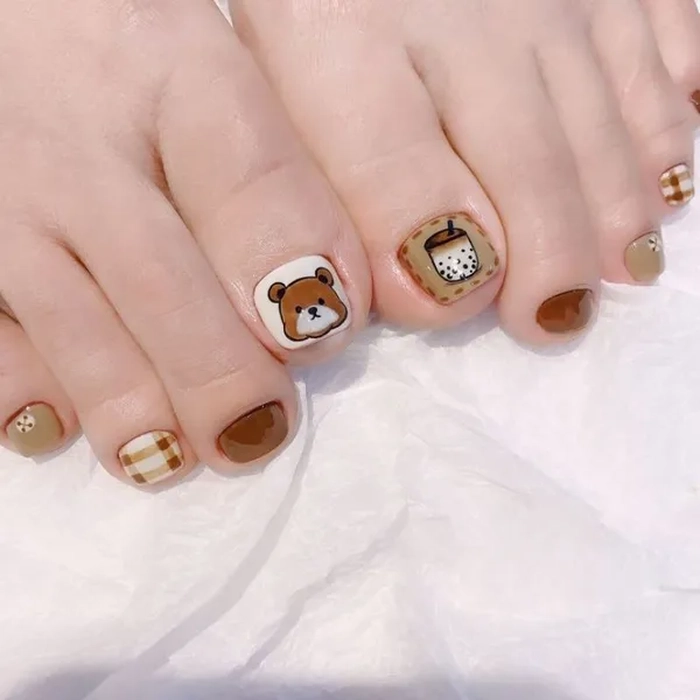 Hình nail chân gấu nâu đẹp