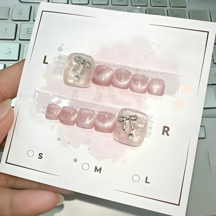 Mẫu nail box chân đẹp nhẹ nhàng
