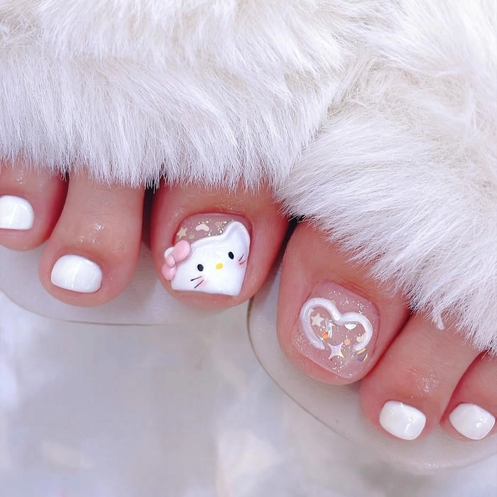 Mẫu nail cute cho móng chân ngắn