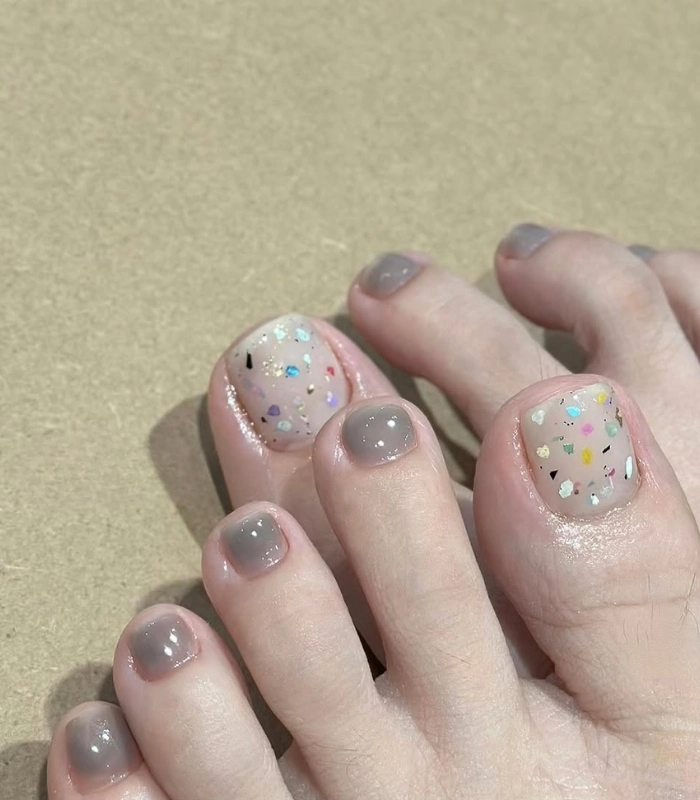 Mẫu nail xinh đơn giản móng chân