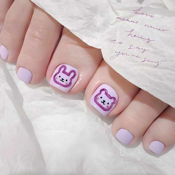 Nail chân màu tím trầm ấm