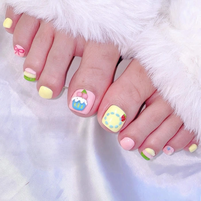 Nail chân móng ngắn dễ thương