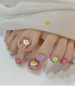 Nail chân nhiều màu cute dễ phối đồ