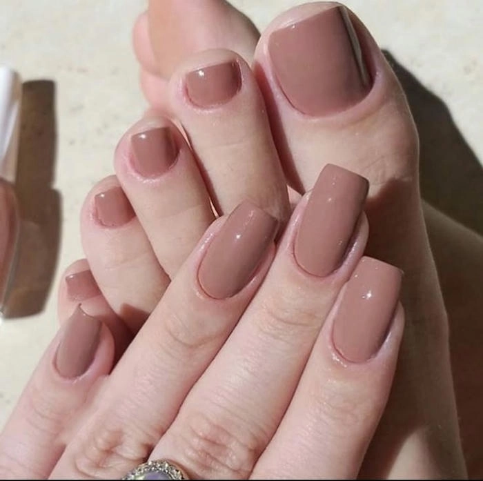 Nail chân nude bóng tự nhiên
