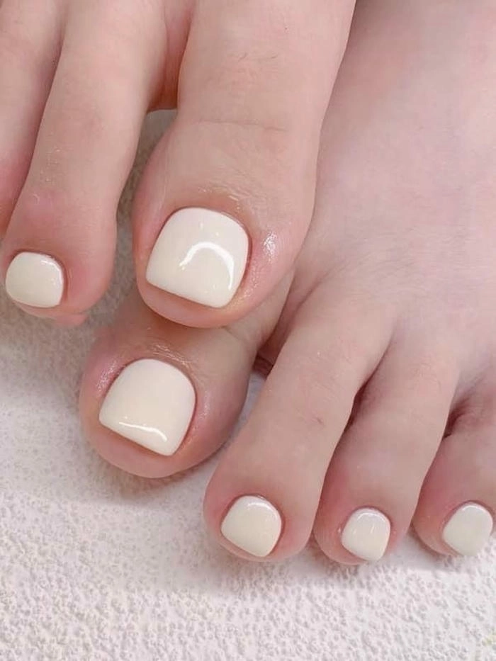 Nail chân nude cho cô dâu