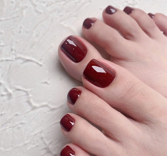 Nail chân tone da trắng sáng