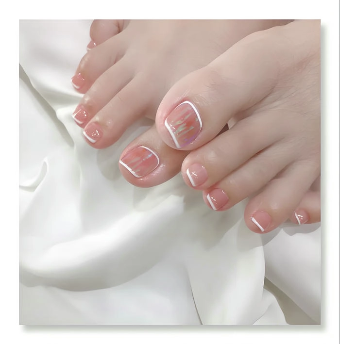 Nail fen đầu móng chân màu hồng baby