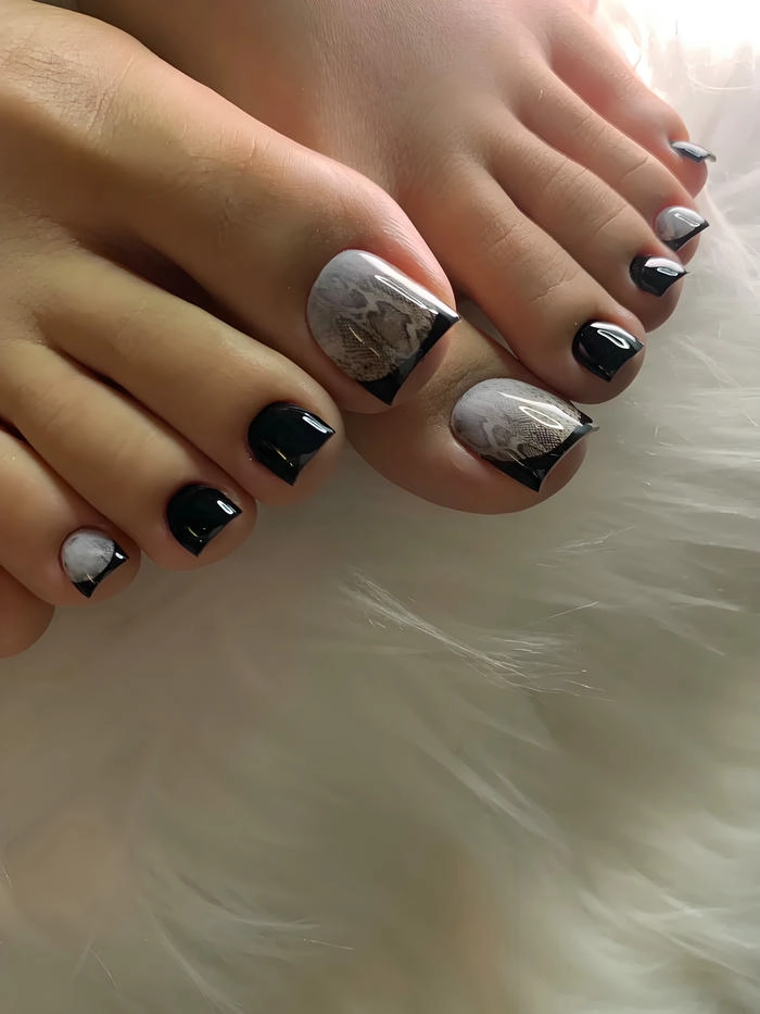Nail fen đầu móng chân tone lạnh