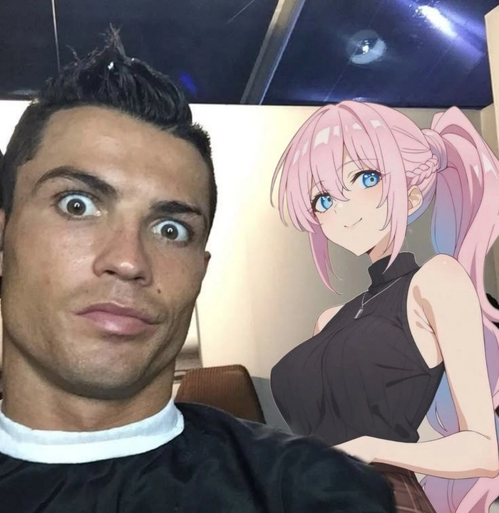 Ảnh Ronaldo meme mặt đơ
